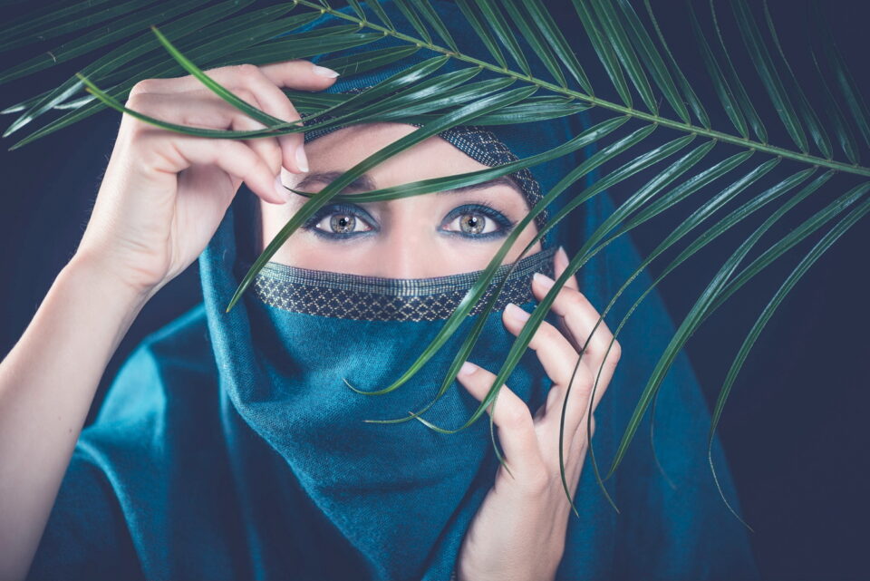 Portfolio - Modele - Seance Studio - Thonon - Regard - Charlotte -aDSC_5748-Modifier-1